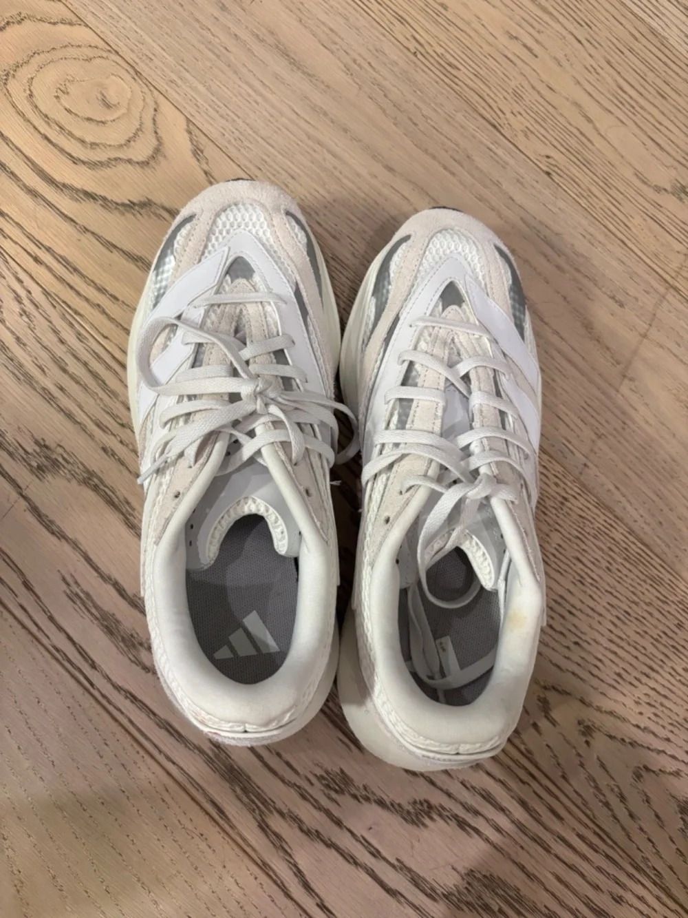 White Adidas Sneakers